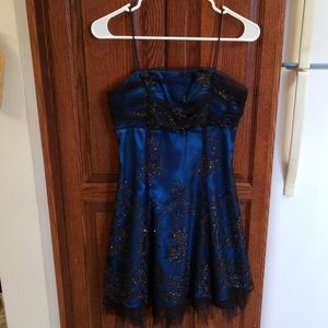 ⚡Morgan & Co. Formal Dress size 7/8